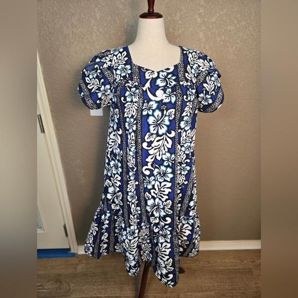 Royal Hawaiian Creations Dresses & Skirts - Royal Hawaiian Creations Blue Black Floral Luau Dress Large NWOT (6012)